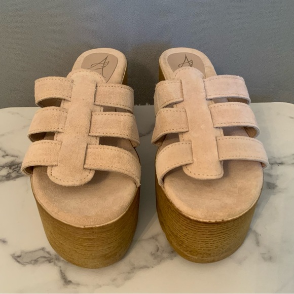 Athena Handmade Greek Summer Sandals Wedge Platform Creamy nude colour Size 9 - Picture 2 of 7